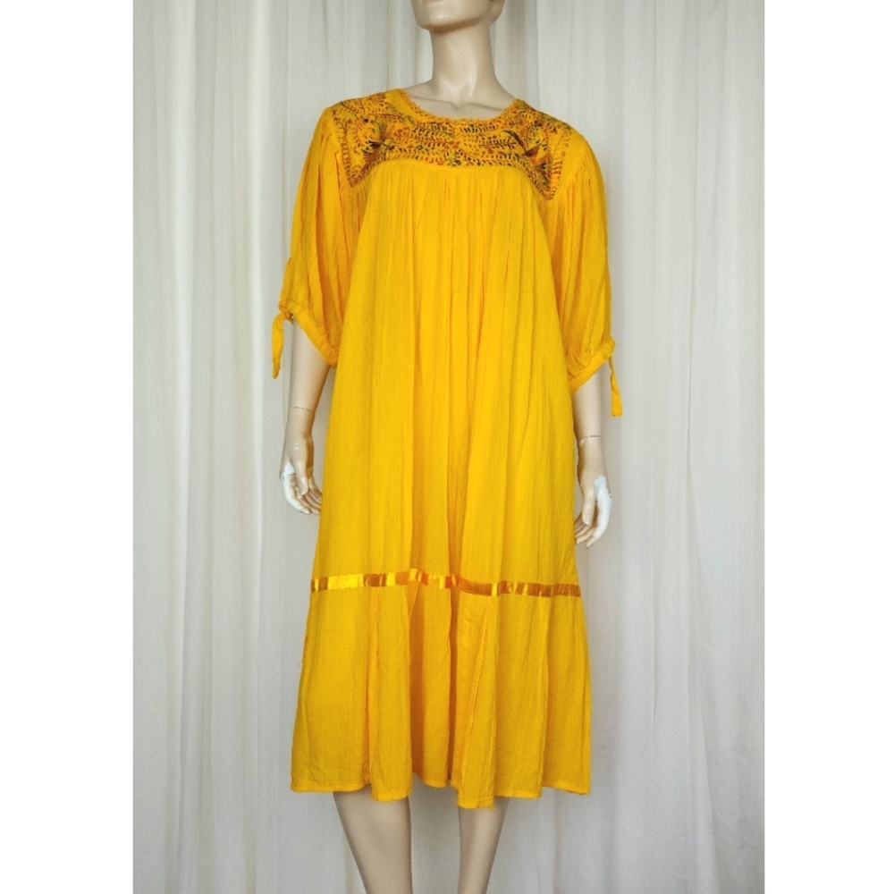 Vintage 80s yellow embroidered cotton muumuu boho hippie summer dress OSFM